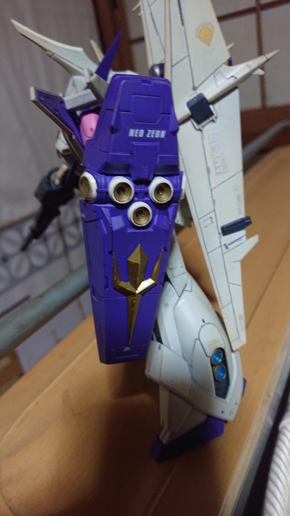 シールドと左側面から ありがとうございました。過去作になります。