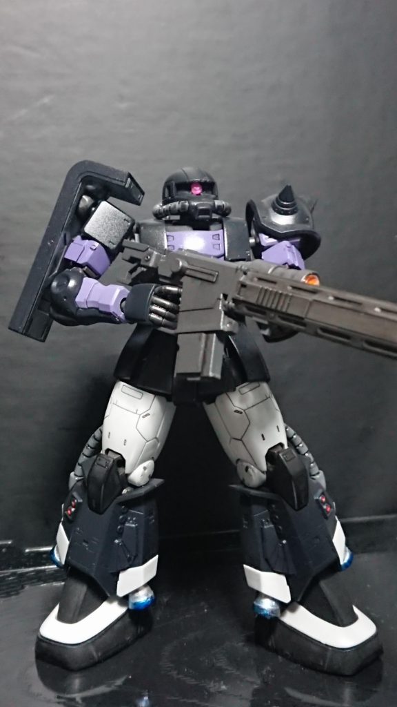 小学生の頃の衝撃でMSVの中でも特に好きなMSです。制作当時は満足してましたが今みるとアラがありますね。このキット下半身に比べて上半身が小さく見えて私的には少し違和感あります。改造技術は無いのでこのままですけど。