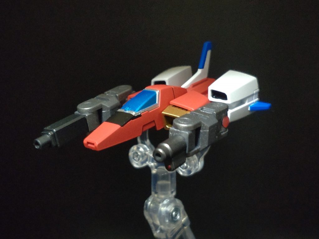 ガンプラバトルの世界に逃げ込んだ宇宙海賊を追って、ある宇宙警察官がコアファイターと一体化したという妄想