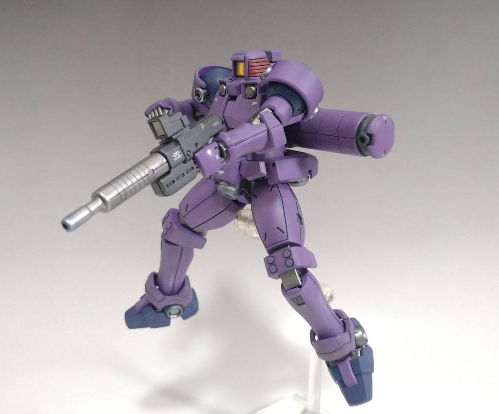 脚をバタつかせて打ってそうなリーオー。