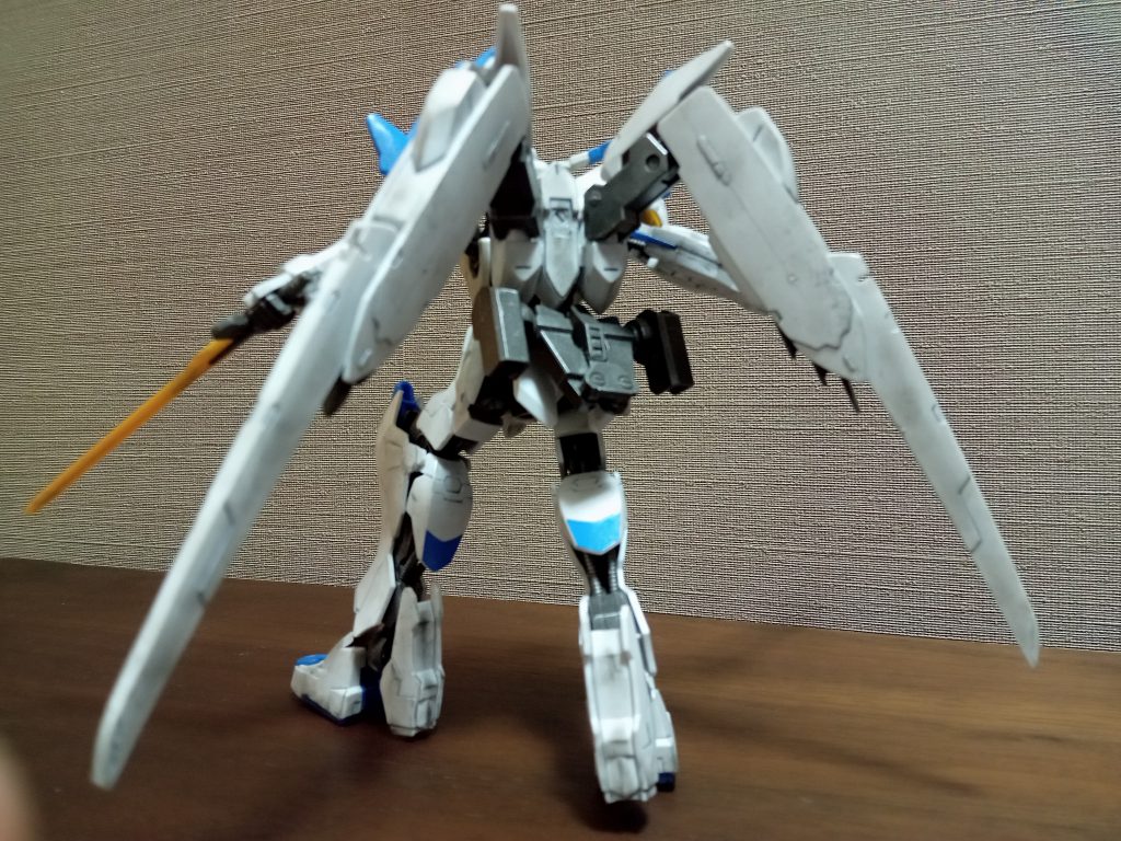 ガンダムバエル–3枚目/制作者：まっちゃん