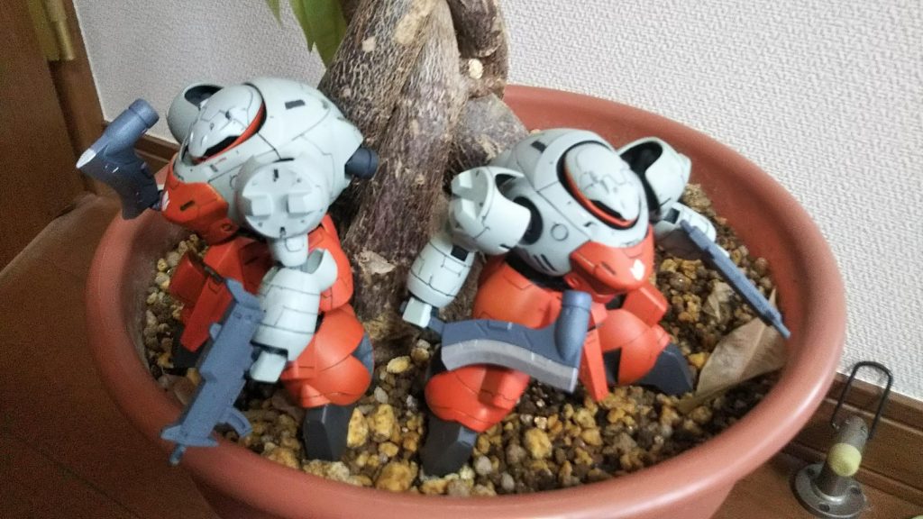 いつも通り。オレが前でタカキが後ろ