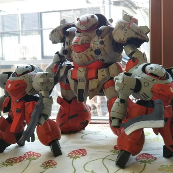 1/100グシオン　地球支部