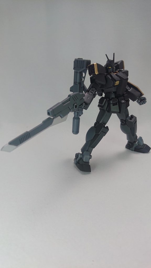 ガンブレードを持って1枚。