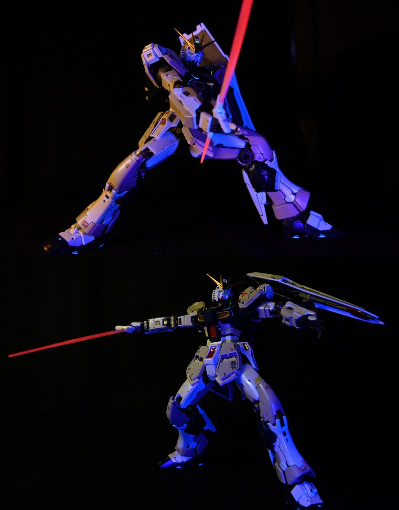 灰色に見えている箇所は、シルバーとホワイトを混ぜあわせた塗料です。明るい場所では、キラキラしてみえます。