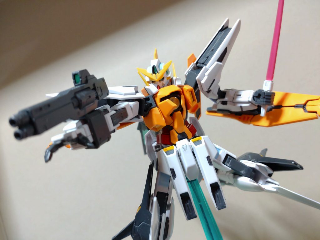 ビームサーベルは他所のキットからエフェクトを持ってくる必要があるっス