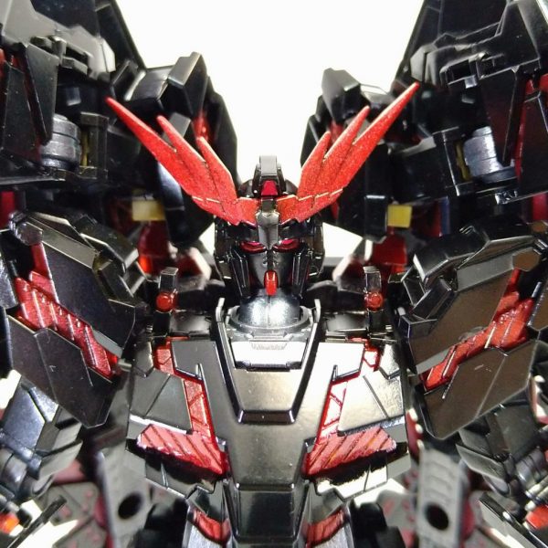 再投稿　ユニコーンガンダム＿号機ナイトメア　アームドアーマーAA装備型