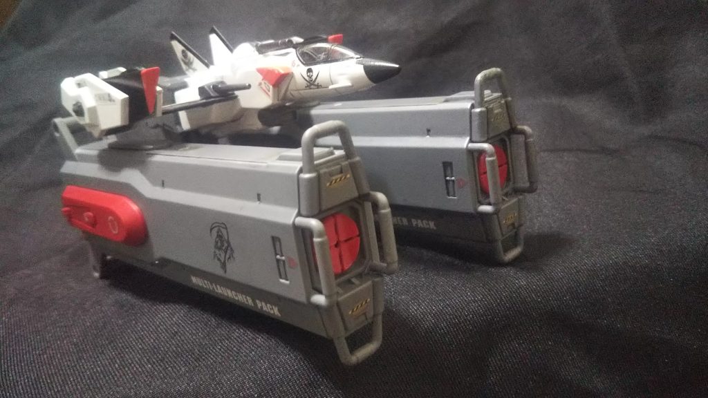 発艦してマルチランチャーパックに魚雷を積んで潜水艦とか仕留める設定です。