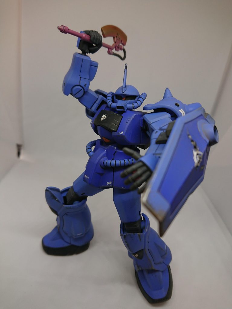 ヒートホーク。一般兵のグフはヒートホークを持っているのが好きなんですが、中々再現されない…。