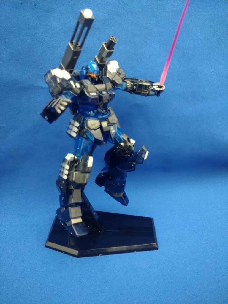 アクションポーズ