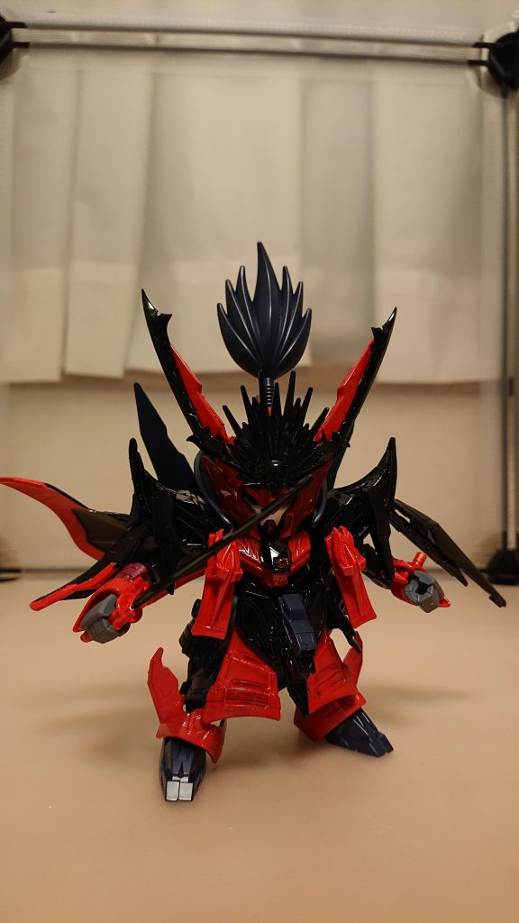 妖刀 鬼正[おにまさ]混世魔王が不老不死になる前から使ってる妖刀敵を切り付ける限り決して刃こぼれをせず妖力を捧げることで強力な斬撃を放つことができる