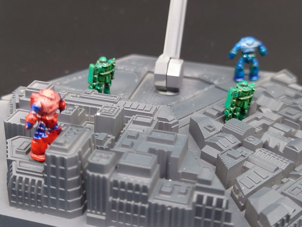 1/1500フィギュア塗り分けテキトーに配置しました。 ちっこいから苦労しました。