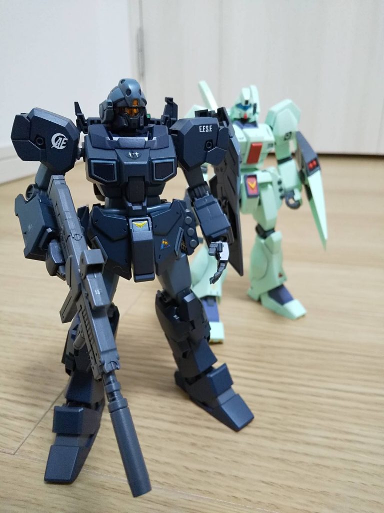 色ですかね。強そうに見えるのは。