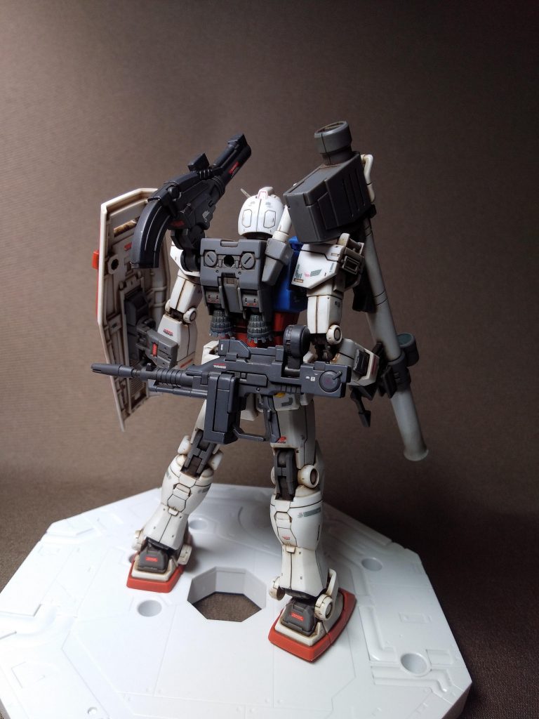 背面ブースターは市販の物と取り替えてます。