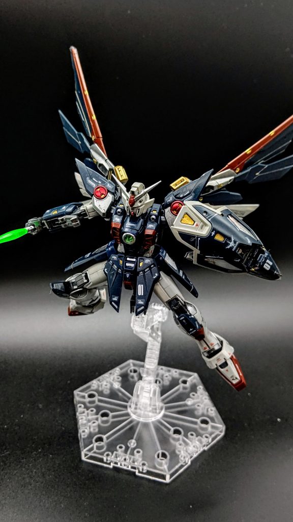 シールドのビームサーベルマウントギミックがカッコよすぎます(*´∀人)