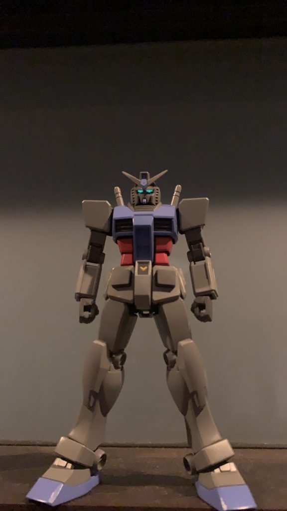 2022.3.22 追記今回カメラアイをガイアノーツさんのエヴァネオングリーンで塗装したので蓄光させる事が出来ます。