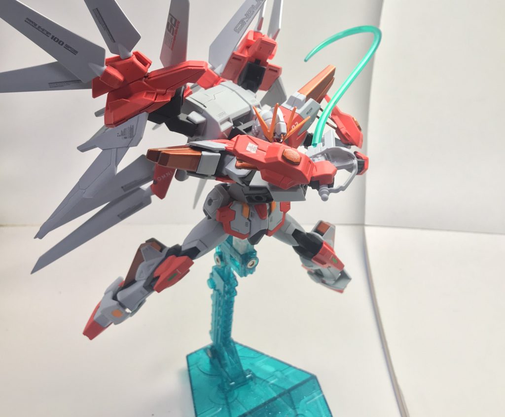 超過排熱機構作動時はリュミエール・ザンバーの威力のみならず、刀身を構成するアルミューレ・リュミエール自体の制御性能が向上しており、鞭のように刀身を変化させてトリッキーな攻撃を放つことも可能となっている。