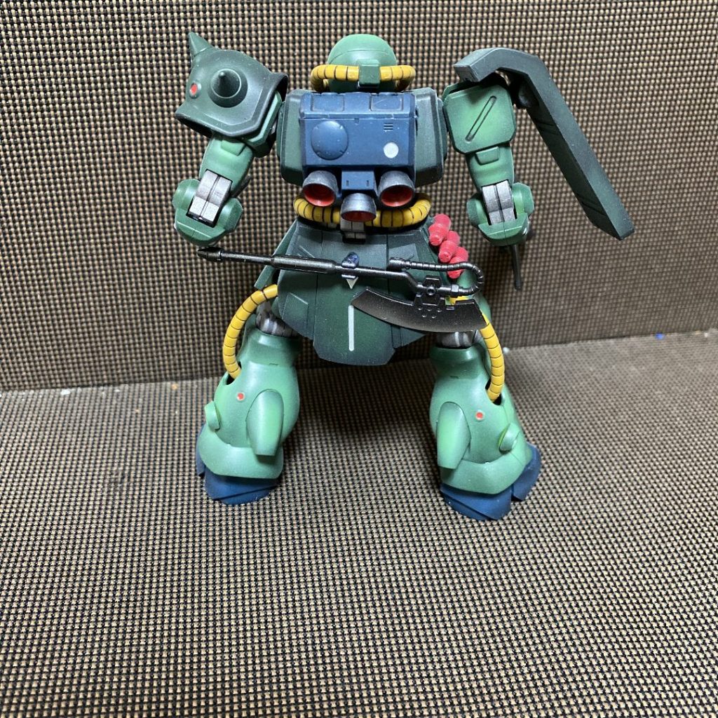 細かいところは基本筆塗りです。