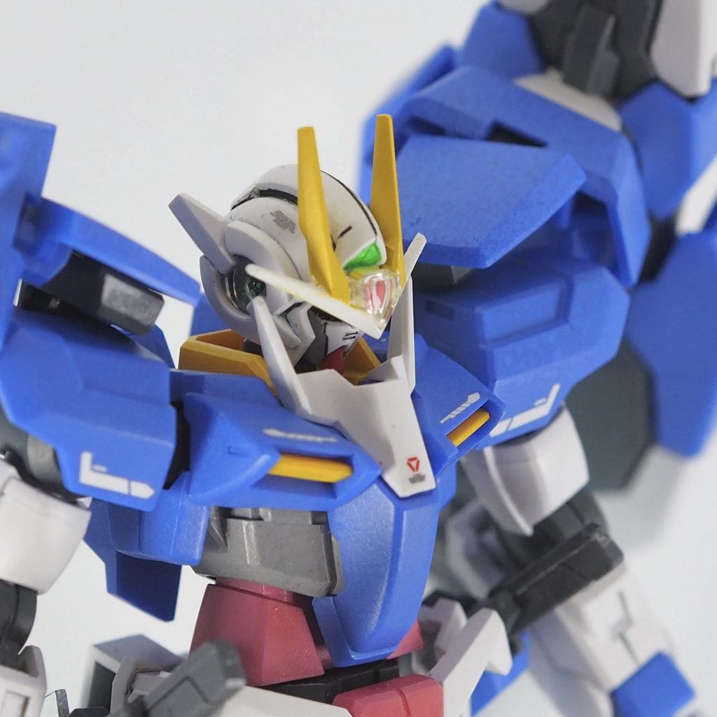 バリエーショのキットなので手を出さなかったのですが、完成したらカッコ良いし、プレイバリューもあるし購入して良かったと思います。