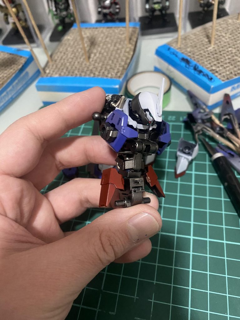 腰を延長し、サイドスカートを腰に移動させてスタイルを！