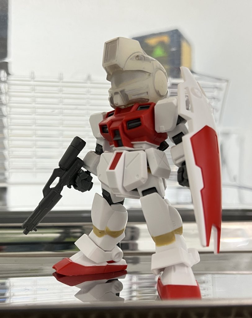 エポパテを整えつつゲート処理や3Dプリンター出力した頭部を磨きました。