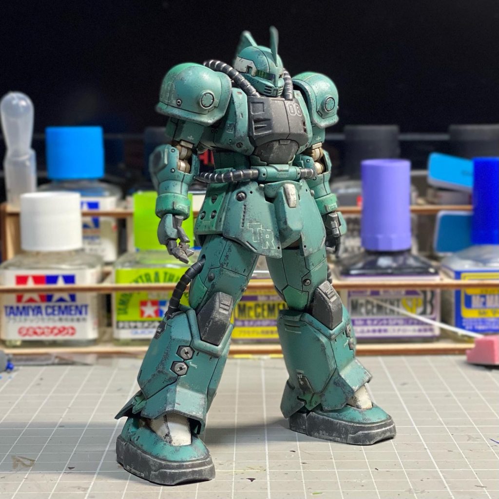 ウェザリング、トップコートまで終了。宇宙での運用を想定していたので錆のウェザリングはしていません。トレーニング機なのでウェザリングは派手目に😅