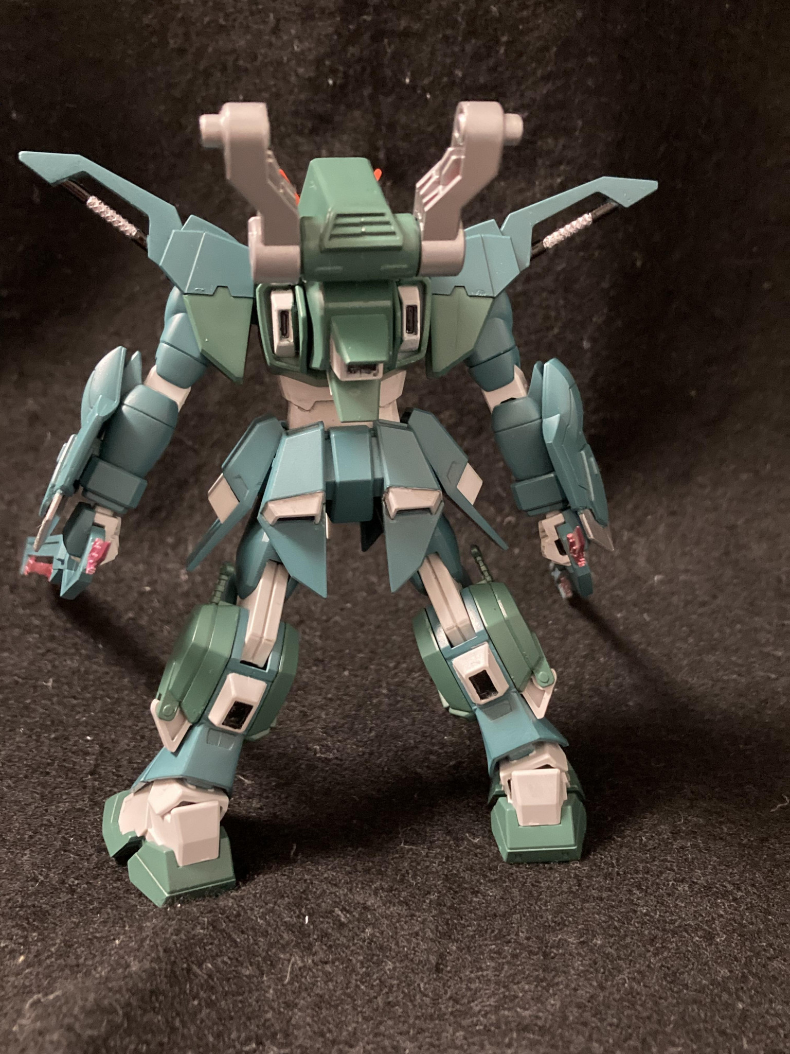 HGCE 1/144 GAT-X133 ソードカラミティ ガンダム【 塗装完成品