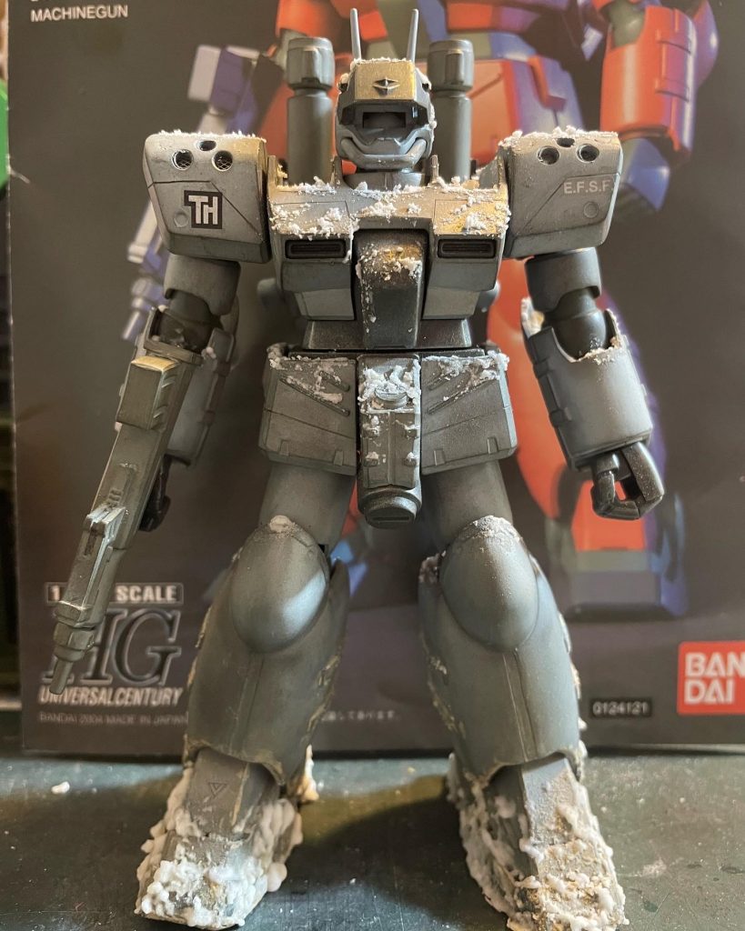 雪を付着させた状態。ここから更に泥、サビ、氷とウェザリング。