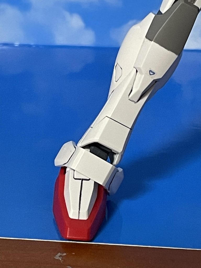 足先の溝は掘れました。次はもっと深く彫りたい。