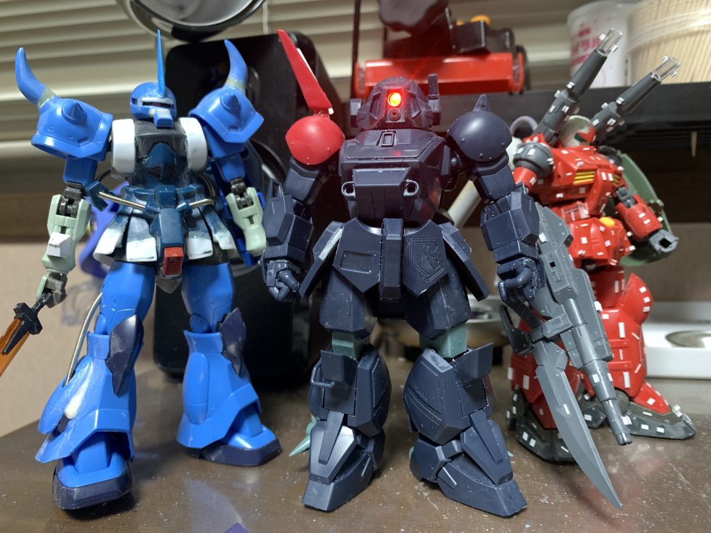 制作途中の皆さんと一緒に