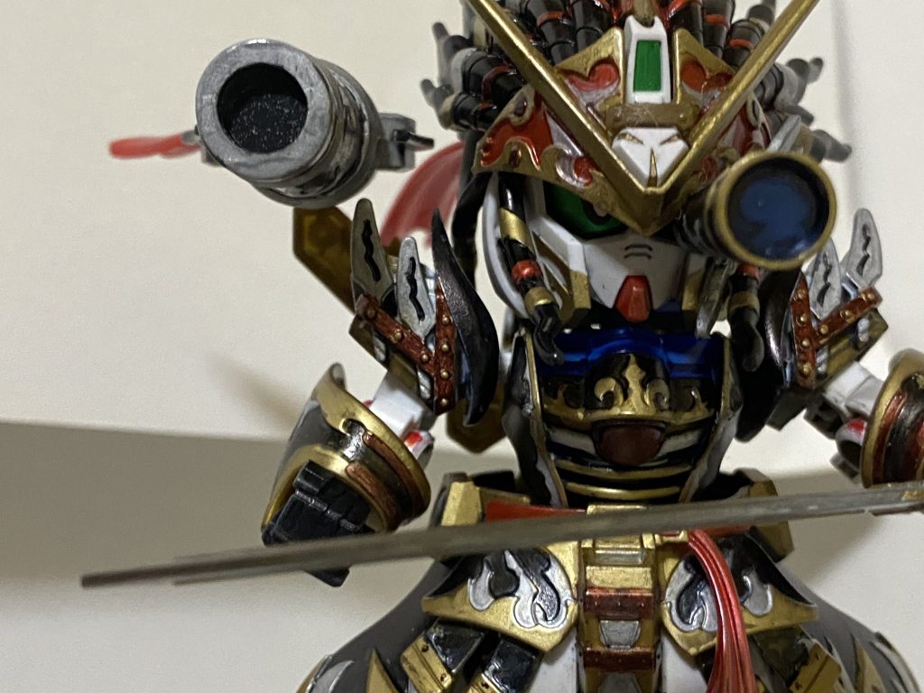 ほぼガンダムマーカーで塗装しました。