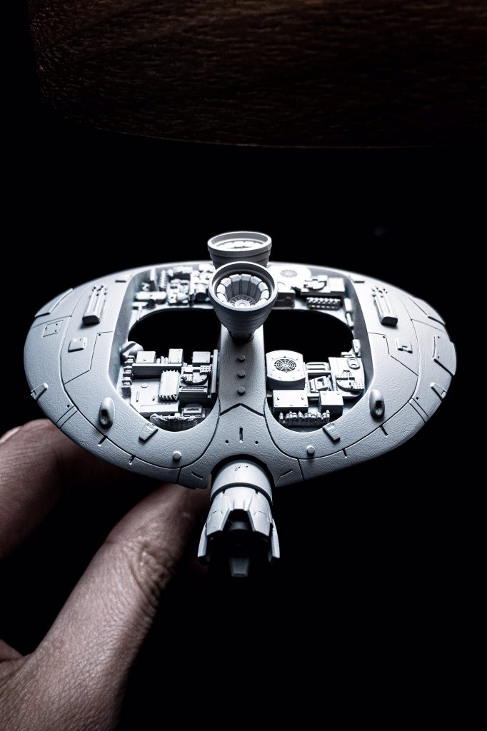 十分に寝かせたあと（サボっただけ笑）、思い切って着手したらやったイメージ通り！デス・スターのような雰囲気になって満足です。