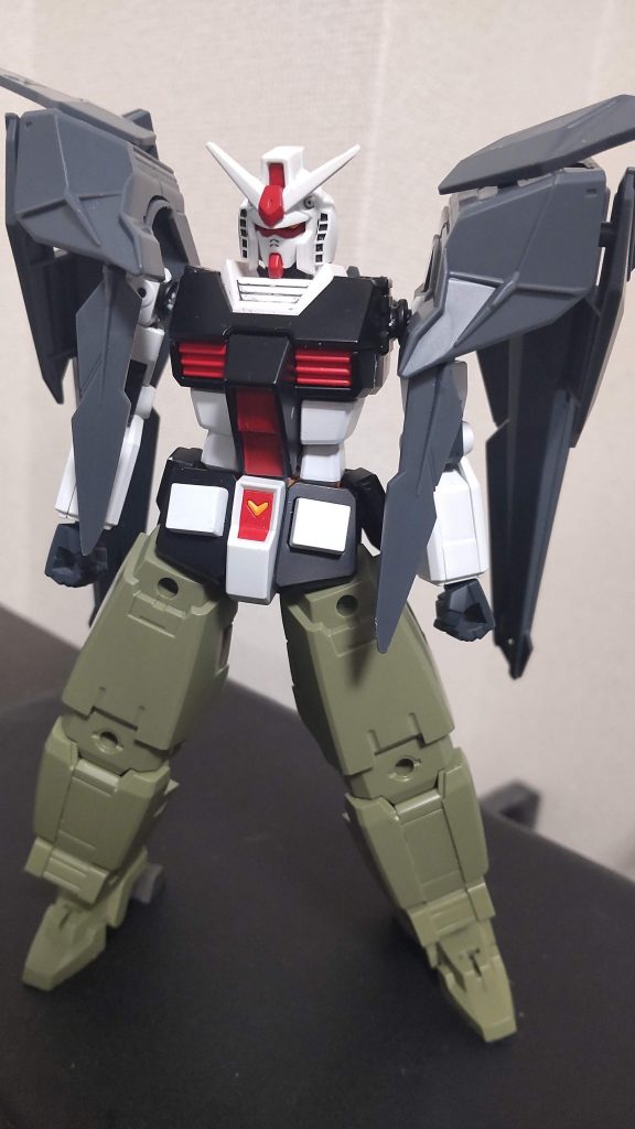 塗装前、といいつつガンダムは一度塗装しておりますが。。。何気にここからガンダムも塗装しなおしております。