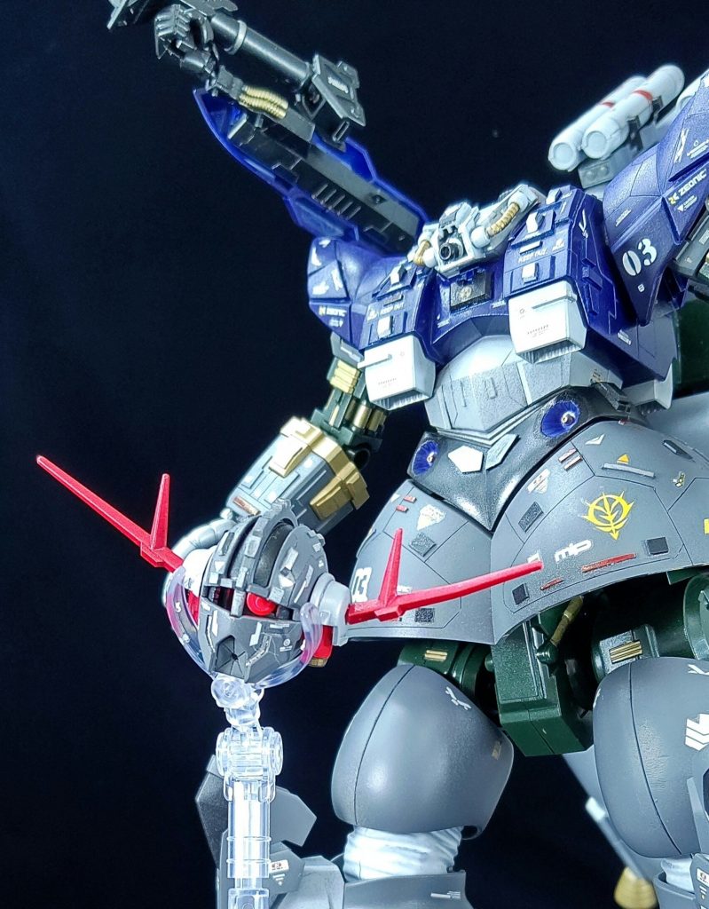 ジオングヘッドはもちろん分離します。また、アイコンは自作し、動きます