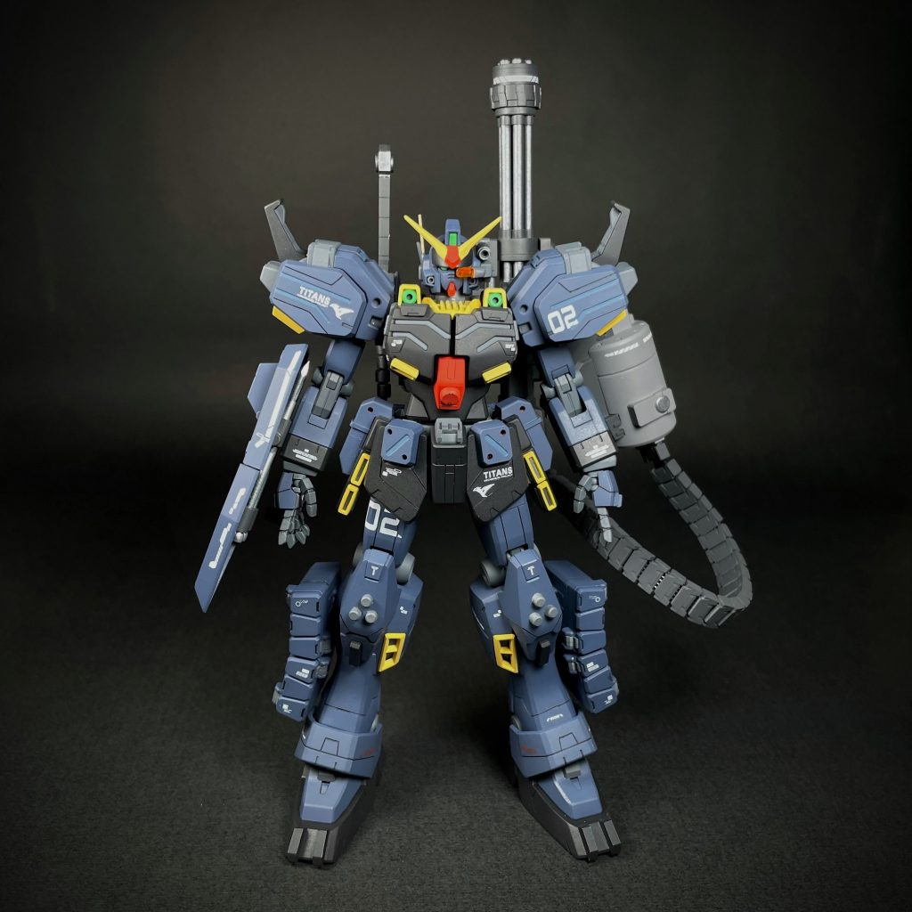 タイタンズの色がヘビーアームズでどれほどうまく機能するかに私は非常に驚いた。 まるで運命のようです。