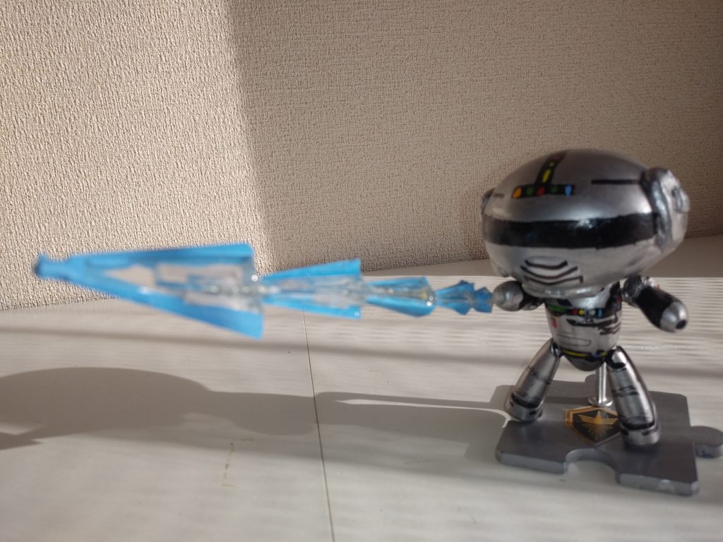 武器や、技も、再現してみました。こちらは、レーザーZビーム。1/100(汗)MSエフェクト01のバーニアエフェクト放射部を使用し、繋げてみました。