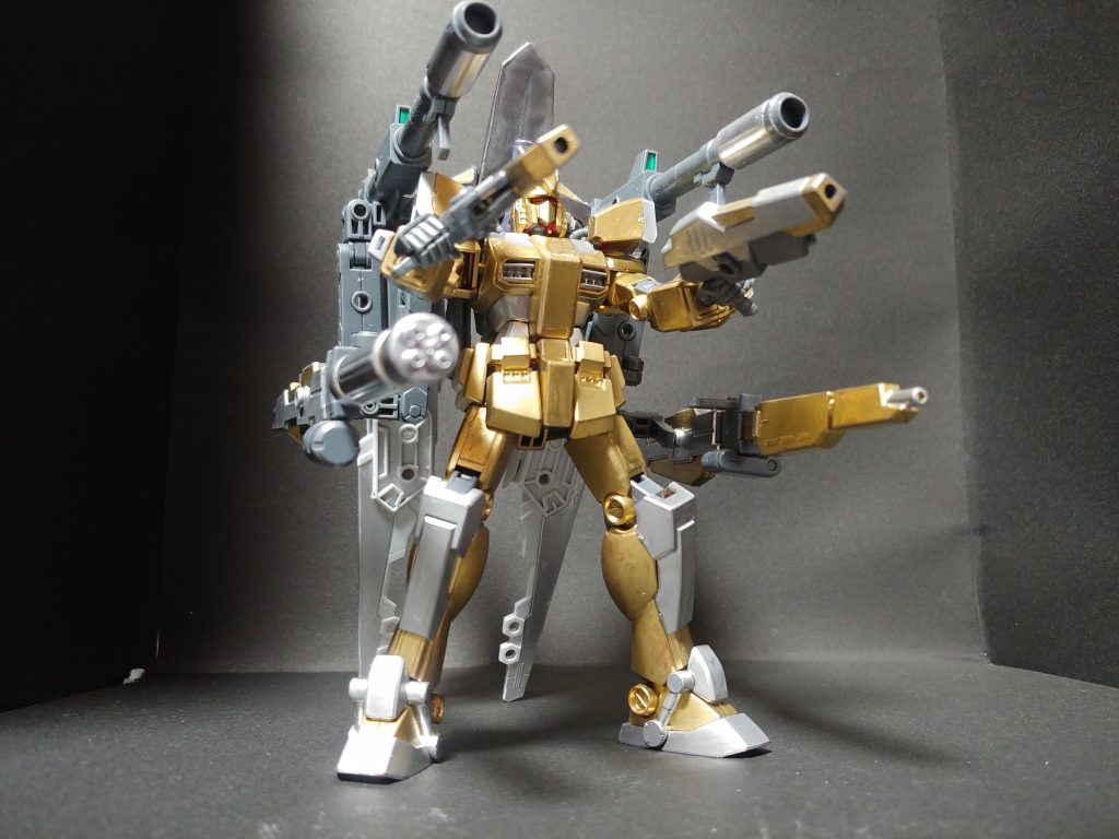 一斉掃射3連装ミサイルを展開したら倒れそうでした