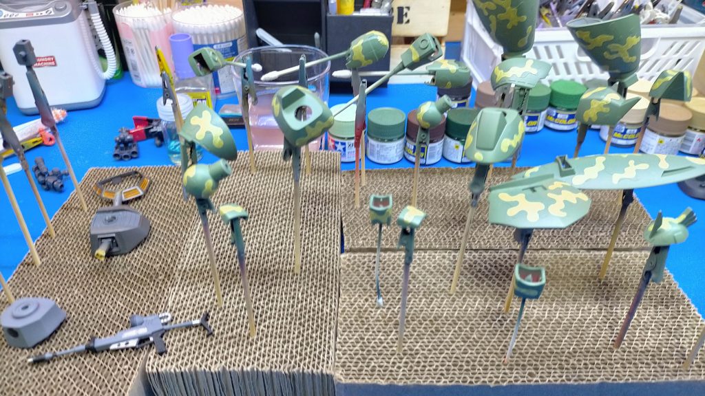 HG　シャアゲルを迷彩カラーに全塗装–3枚目/制作者：craftsMAN