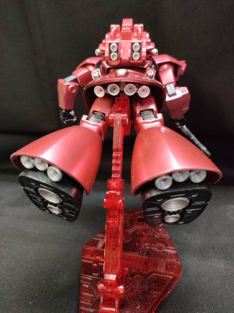 スカート内側のバーニアノズルを原作に合わせて4基に、足の後のバーニアを延ばしてノズルが少し見えるように