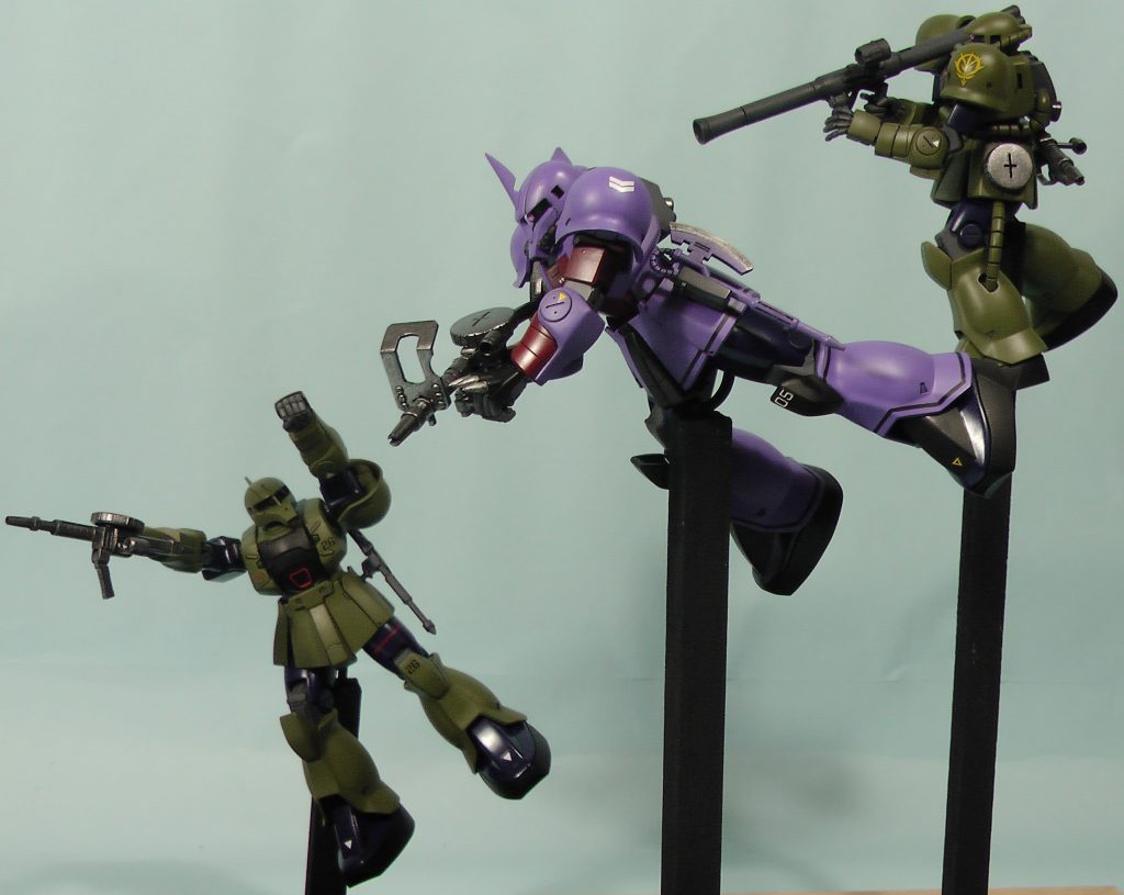 MSV旧キット1/60ザクⅡ高機動型のボックスアート風に配置してみました。「ノリス少佐、目立ちすぎて捕捉されました!」