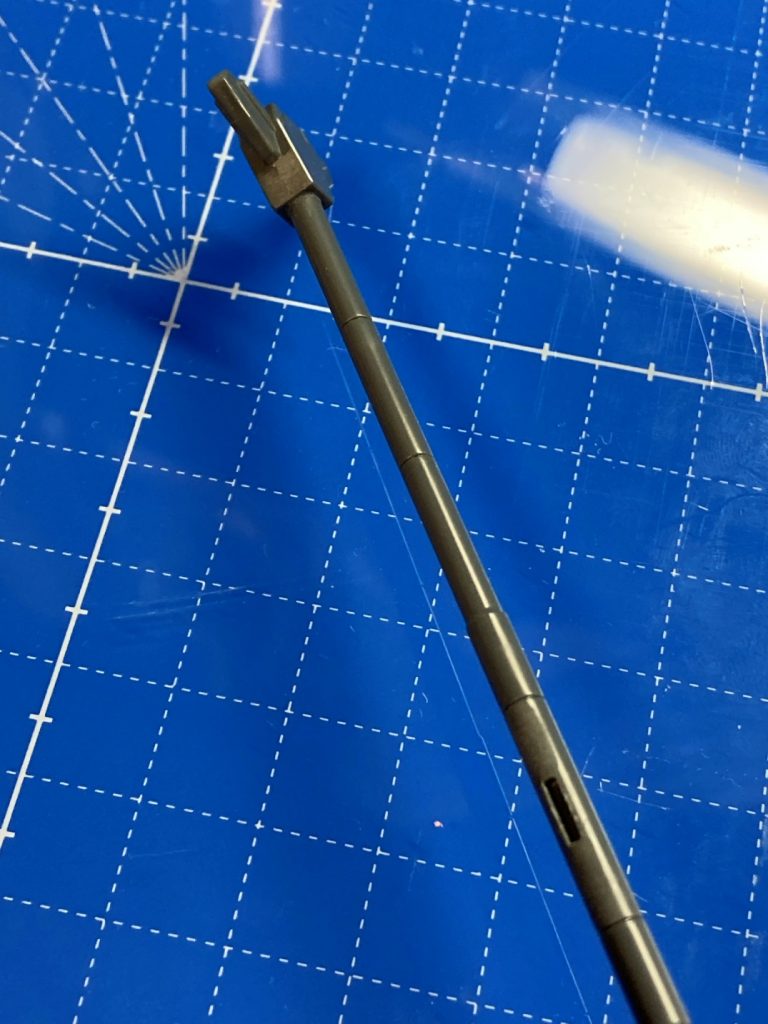 トライデントの刃は向きを90度変更しています。これをやらないとホントに救いがない。