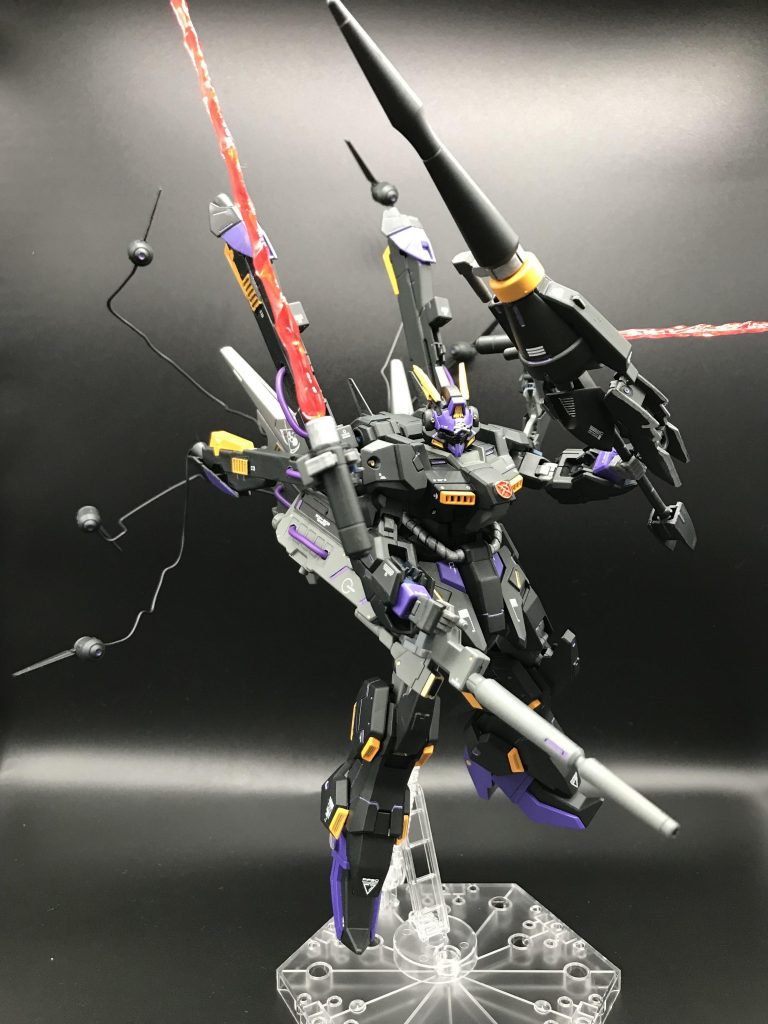 武装てんこもり状態