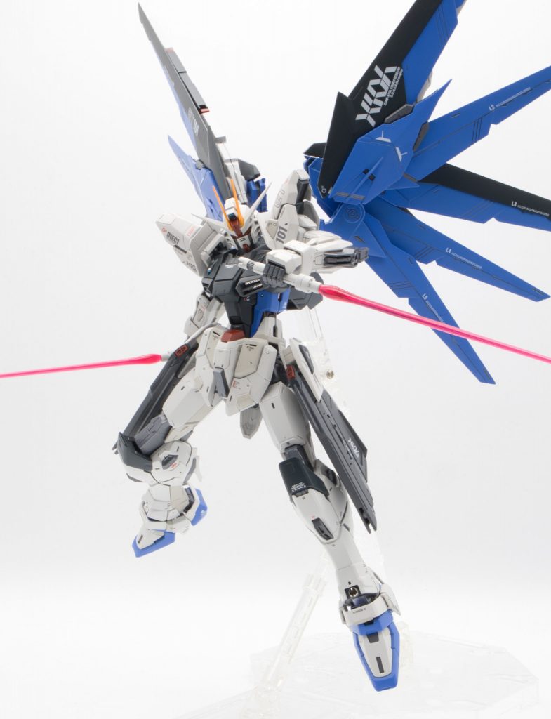 フリーダムガンダム ver2.0–6枚目/制作者:HerGrayMetal