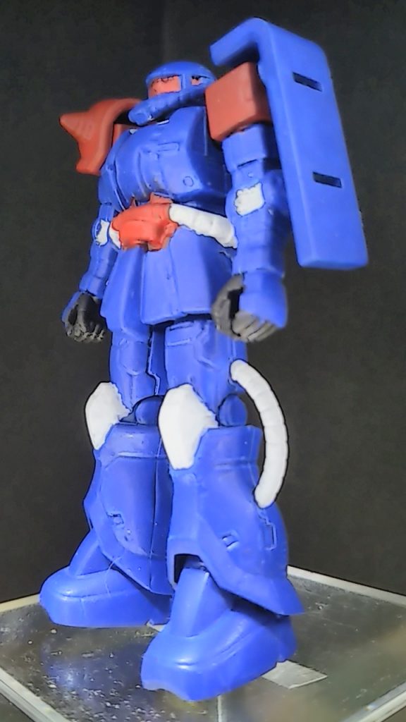 GMなのに強い…とか……もう「ガンダム」の称号どうするの?って思っていました😅😅😅　未だにGMなのか?ガンダムなのか?って分からなくなります😁