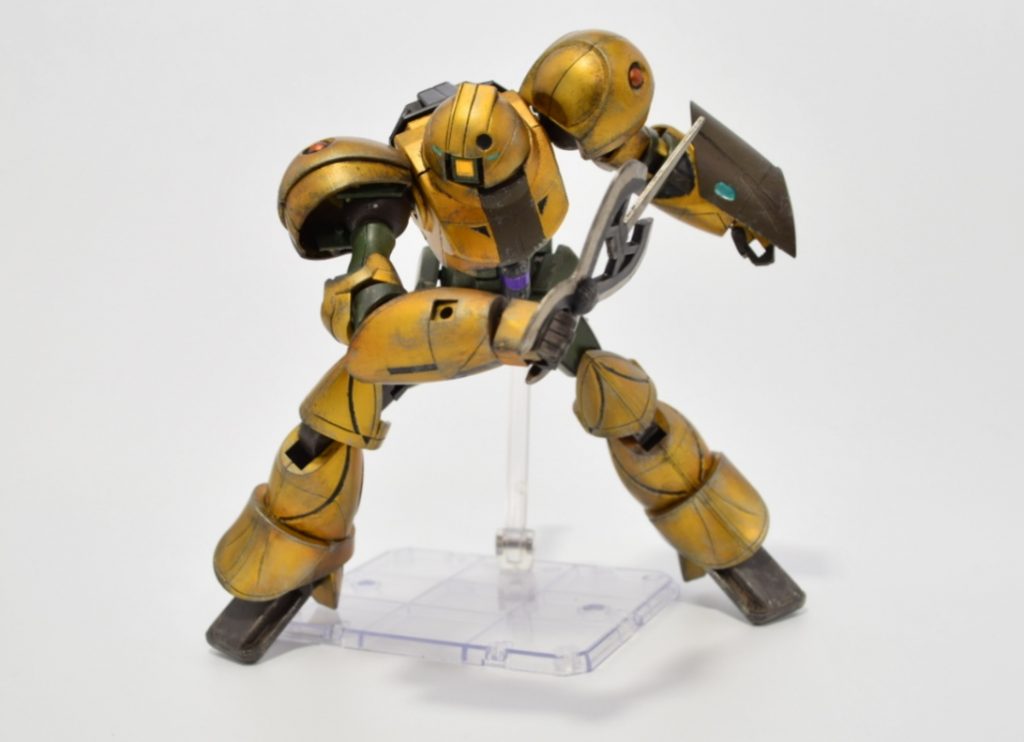 このアングルならばただのスモーに見えんこともない