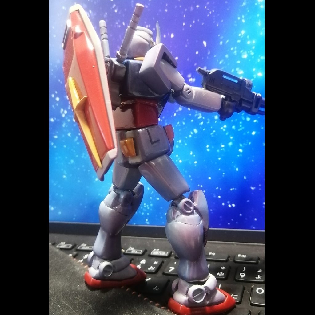 光源調整無し。普段の肉眼のイメージはこちらに近いです。