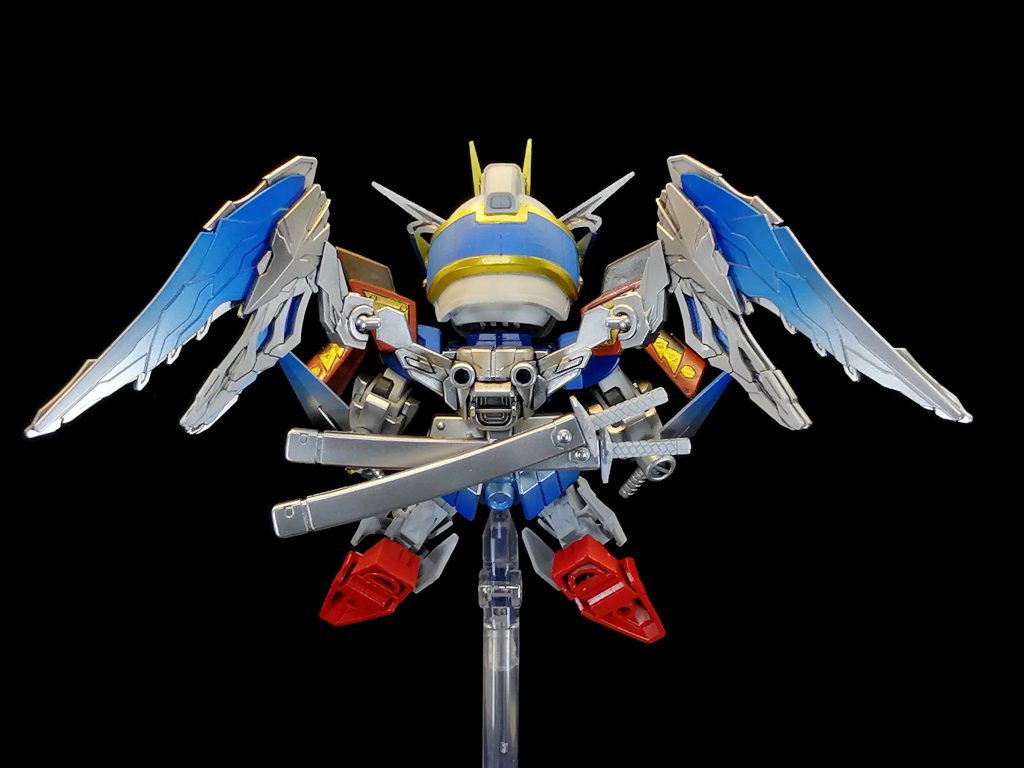 腰の二刀のマウントがカッコよくできて気に入ってます。