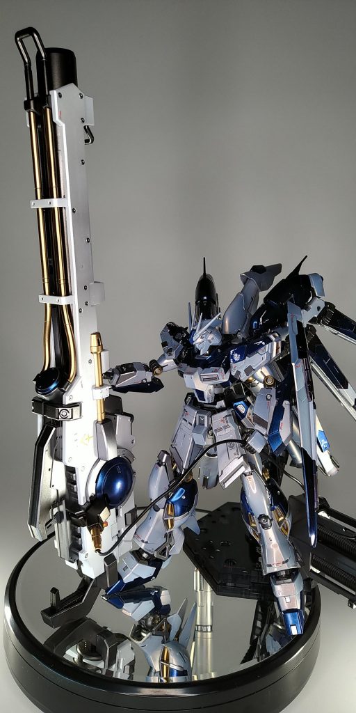 スマホ向け縦撮りだとやはりこのポーズがベストかな?