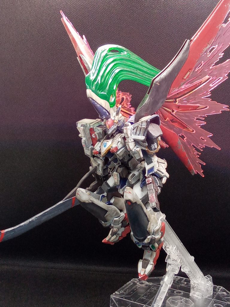 わりと似てる気がしたので　簡単に取り付けデステニーが便利すぎるこれを参考にシャンタクを造りますが、無理そうならこれを改造という手段も・・わかったのが、肩パーツとおもいっきり干渉するため何か工夫しないと可動が死ぬ