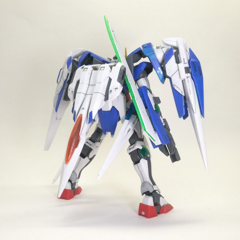 オーライザーにはパールを施していませんというのも、パールを吹いたのはあとから修正した時で、本体しかいじってないからです結果的に、外付けのユニットであることが演出できた？なんて言い訳してみたりして